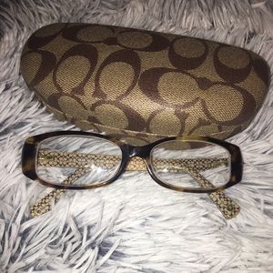 👓 Coach Tortoiseshell Glasses
